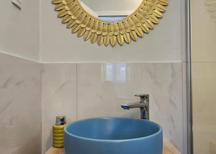 Aparthouse With Pool *